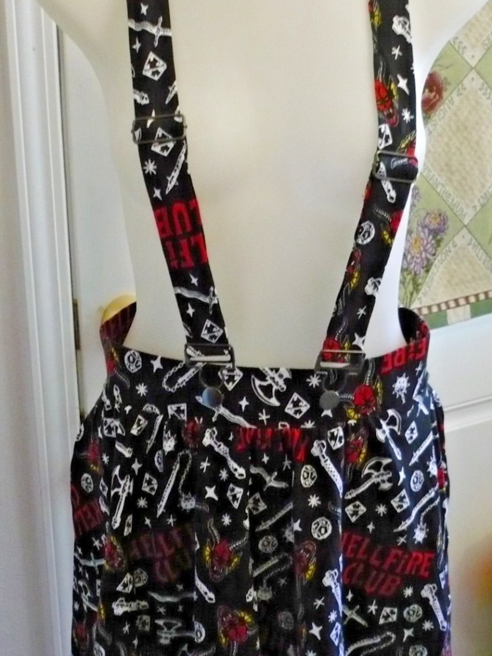 Hot Topic Stranger Things Suspender Skirt sz.3X